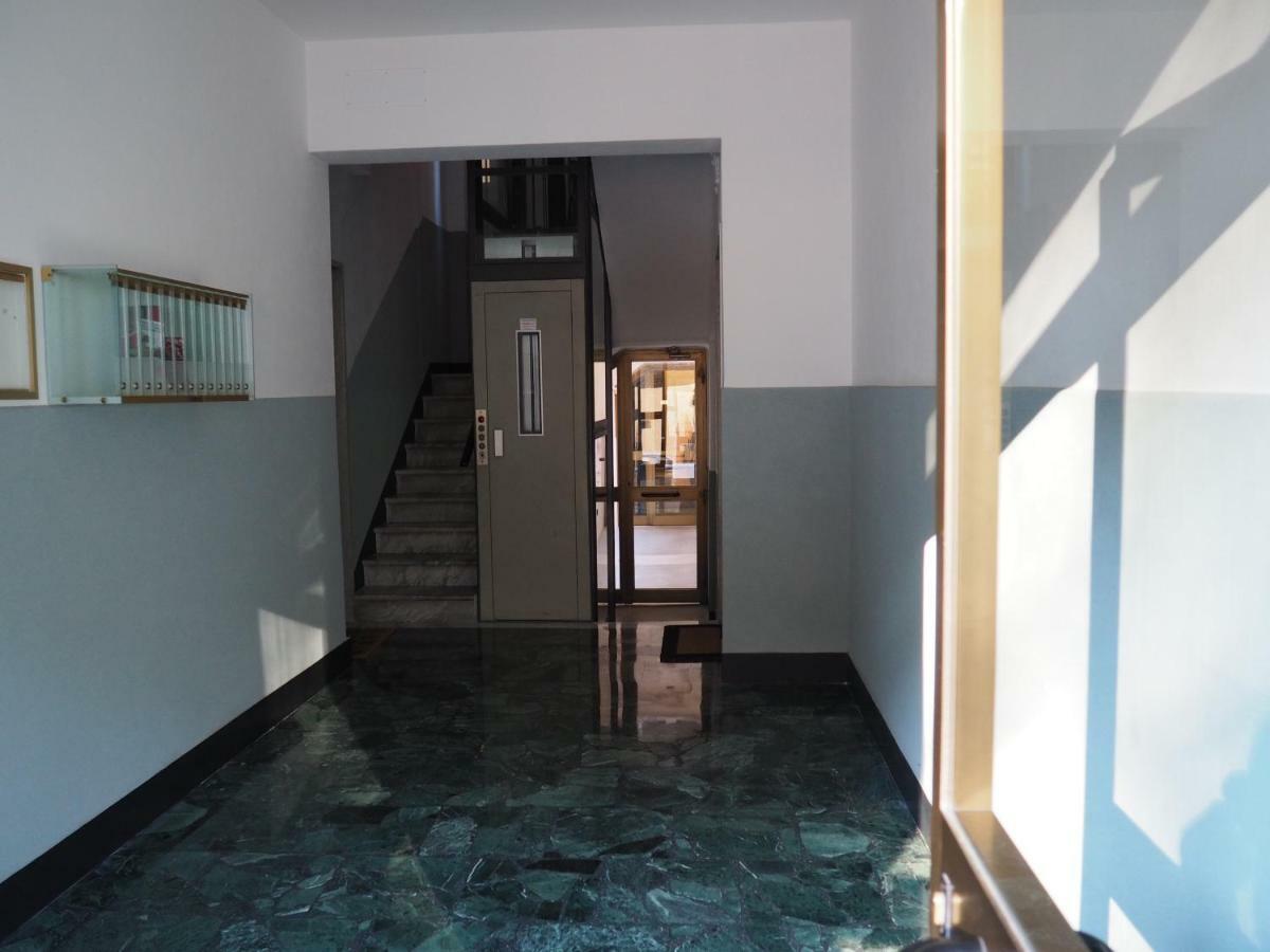 La Porta Accanto A Soli 900 Mt Dal Gaslini Genua Exterior foto