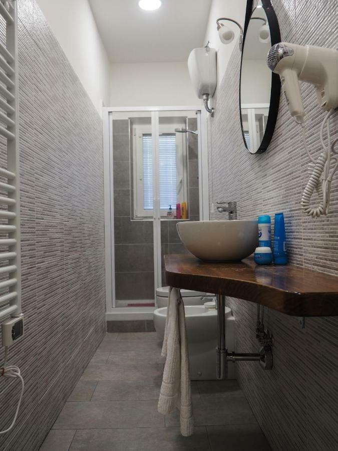 La Porta Accanto A Soli 900 Mt Dal Gaslini Genua Exterior foto