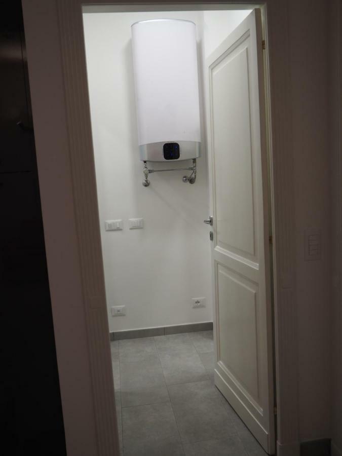 La Porta Accanto A Soli 900 Mt Dal Gaslini Genua Exterior foto